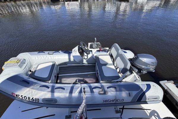 Big Wave 41ft Meridian Yacht For Sale