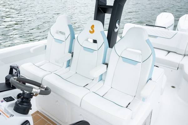 New Model 30ft Beneteau Yacht For Sale