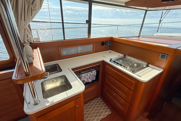 Nostos 44ft Beneteau Yacht For Sale