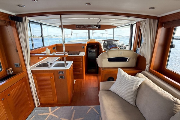 Nostos 44ft Beneteau Yacht For Sale