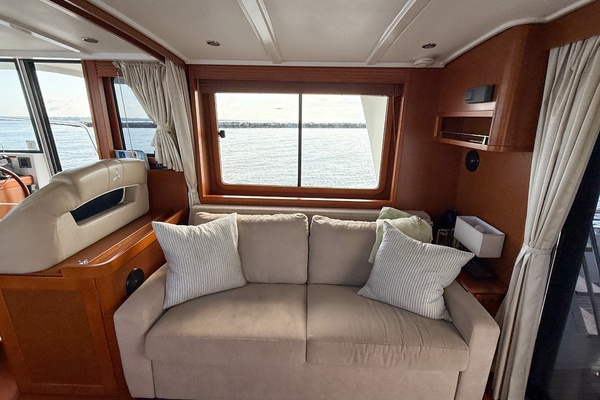 Nostos 44ft Beneteau Yacht For Sale