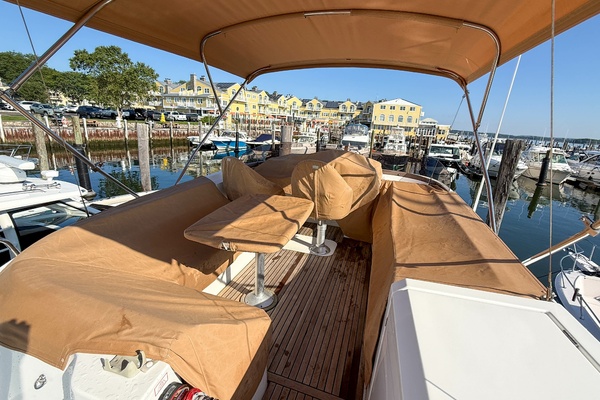Nostos 44ft Beneteau Yacht For Sale