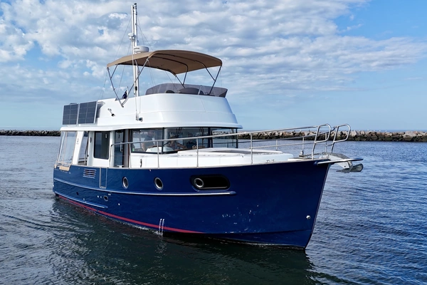 Beneteau Swift Trawler 44 Yacht For Sale