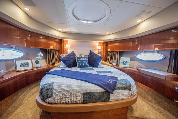 Princess V65 Yacht For Sale