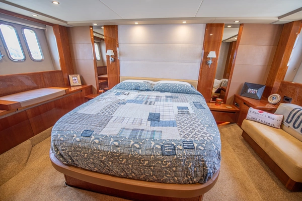 Princess V65 Yacht For Sale
