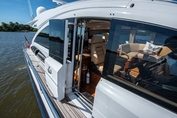 Princess V65 Yacht For Sale