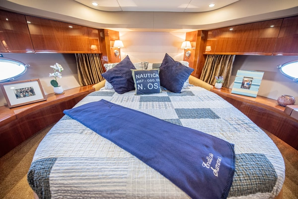 Princess V65 Yacht For Sale