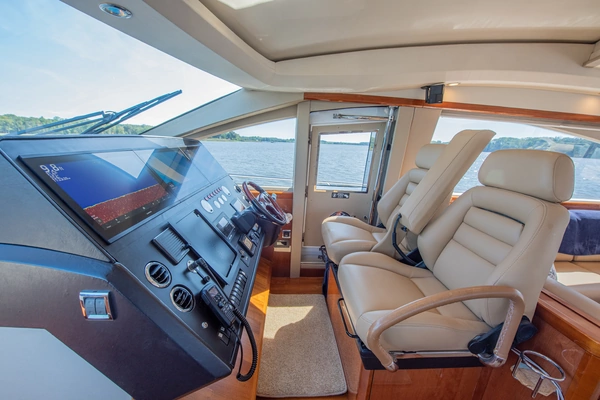 Princess V65 Yacht For Sale
