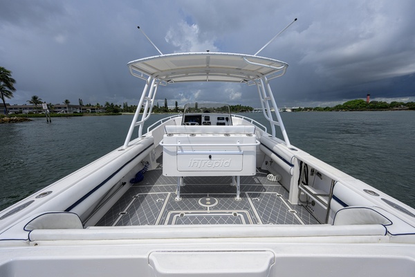 NAUTICAL MILES 37ft Intrepid Yacht For Sale