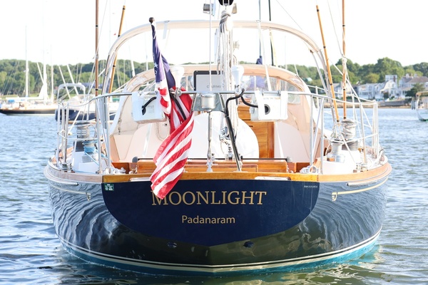 MOONLIGHT 40ft Hinckley Yacht For Sale