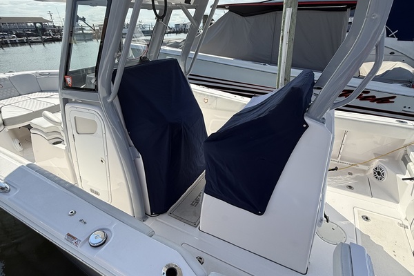 28ft Sea Fox Yacht For Sale