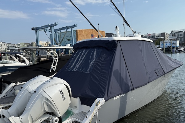 28ft Sea Fox Yacht For Sale