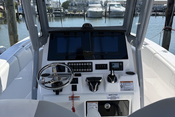28ft Sea Fox Yacht For Sale