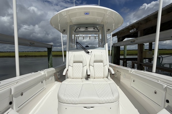 30ft Regulator Yacht For Sale