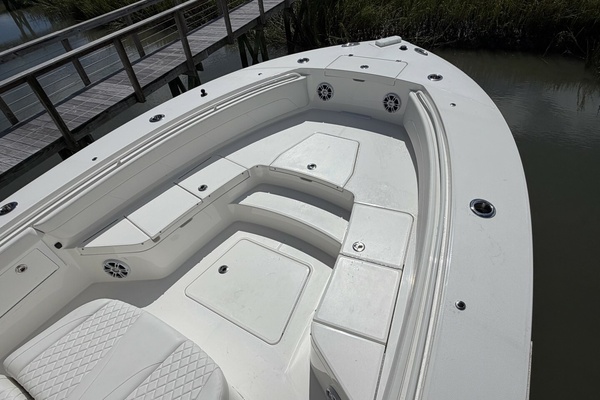 30ft Regulator Yacht For Sale