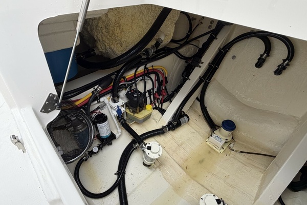 30ft Regulator Yacht For Sale