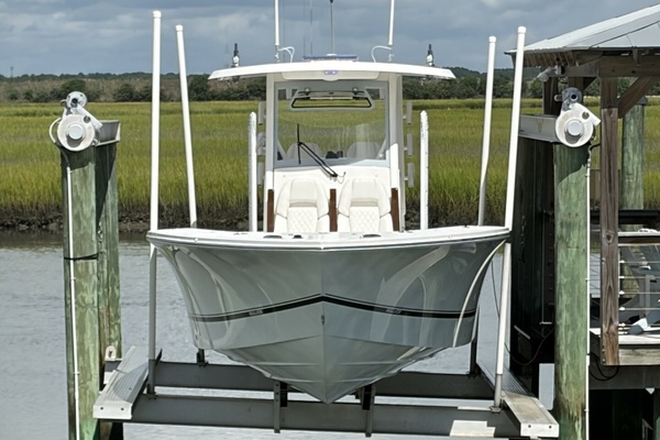 30ft Regulator Yacht For Sale