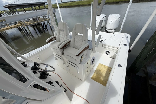 Regulator 30XO Yacht For Sale
