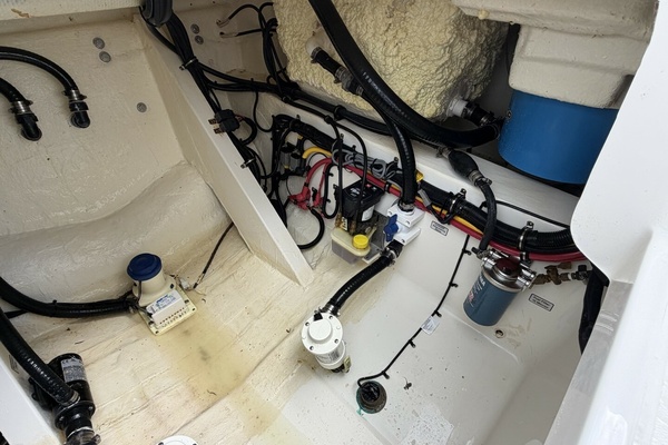 30ft Regulator Yacht For Sale