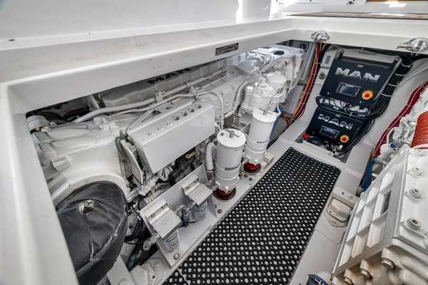Release 46 Express Yacht For Sale