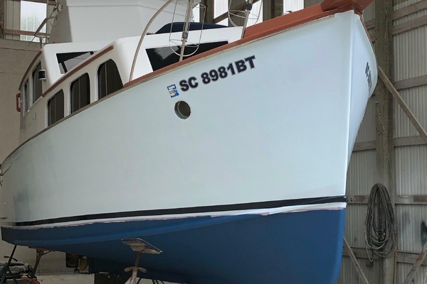 Miss Caroline 34ft Custom Yacht For Sale