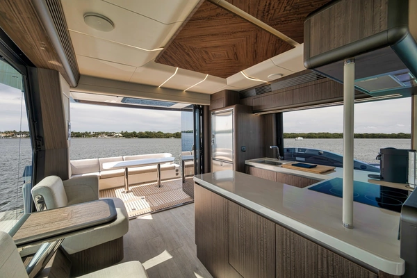 Galeon  Yacht For Sale