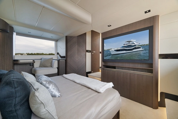 Galeon  Yacht For Sale