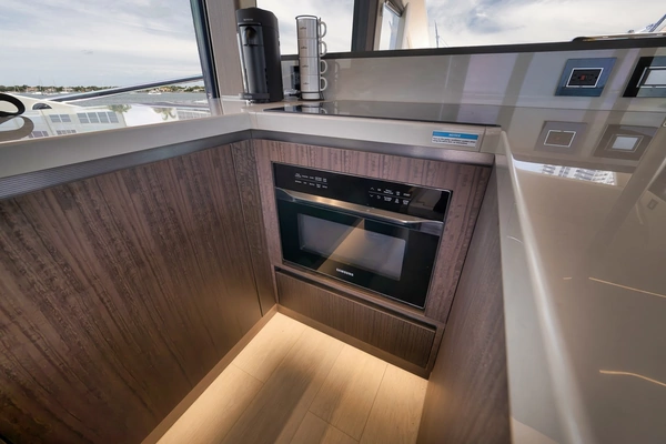 Galeon  Yacht For Sale