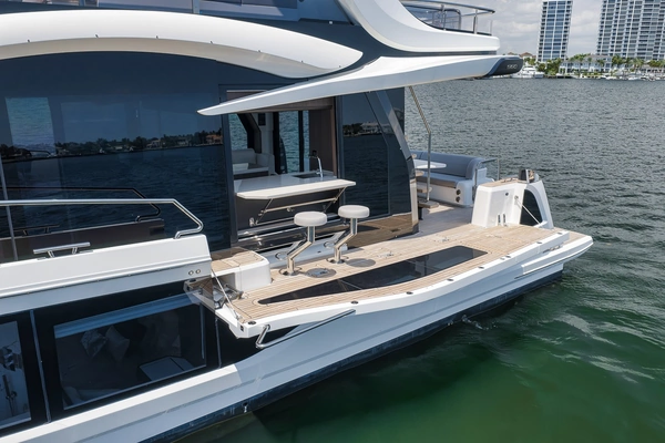 Galeon  Yacht For Sale