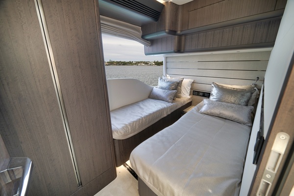 56ft Galeon Yacht For Sale