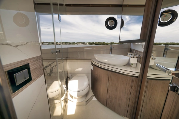 Galeon  Yacht For Sale
