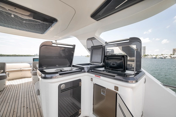 Galeon  Yacht For Sale