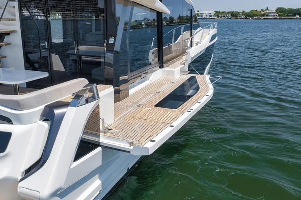 Galeon  Yacht For Sale