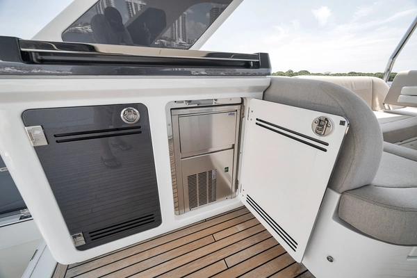 Galeon  Yacht For Sale