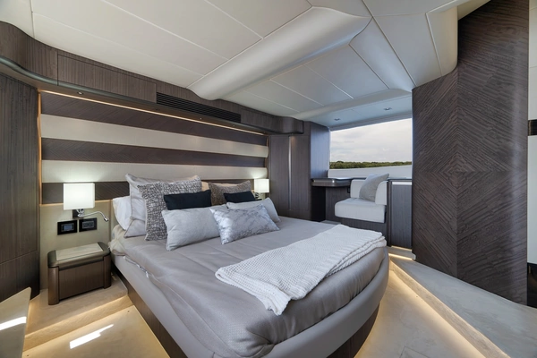 Galeon  Yacht For Sale