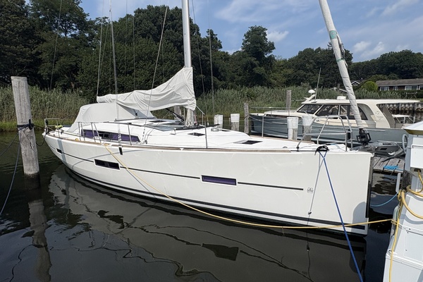 Audacious 40ft Dufour Yacht For Sale