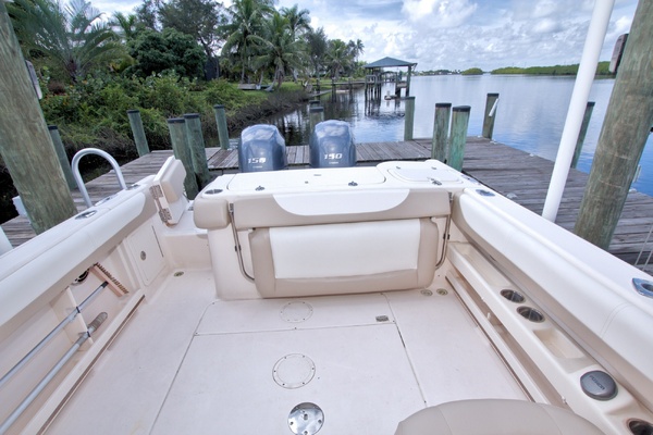 27ft Grady White Yacht For Sale