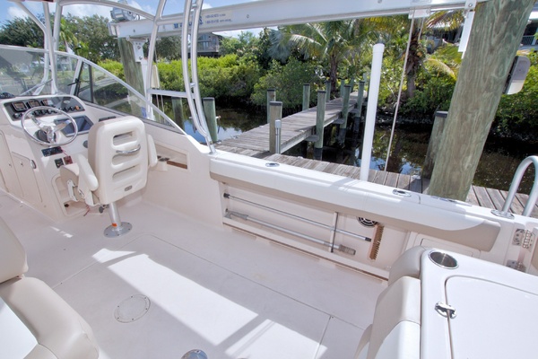27ft Grady White Yacht For Sale