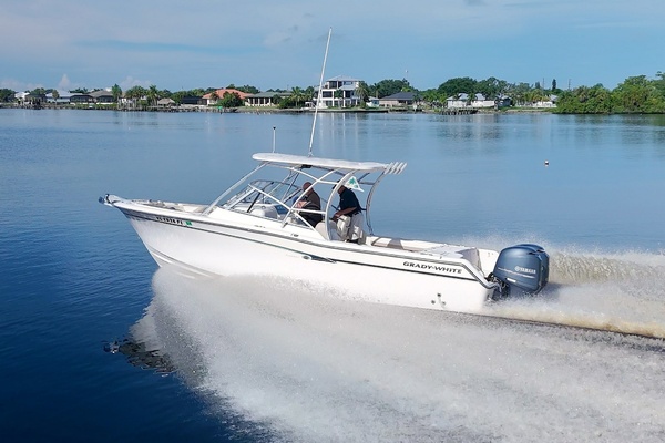 27ft Grady White Yacht For Sale