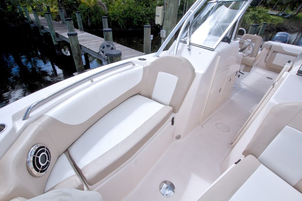 27ft Grady White Yacht For Sale