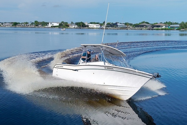 27ft Grady White Yacht For Sale