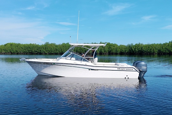27ft Grady White Yacht For Sale