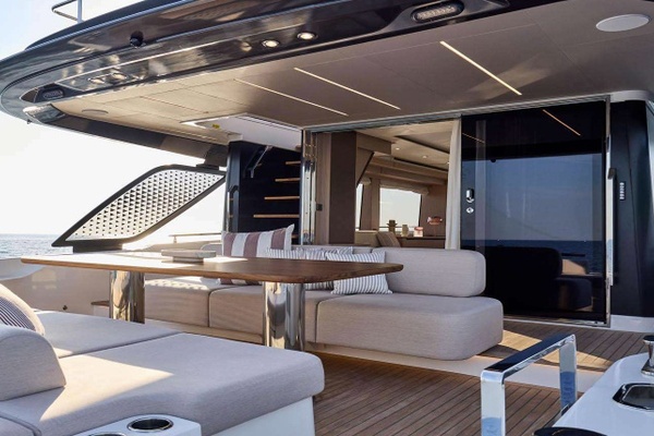 67ft Prestige Yacht For Sale
