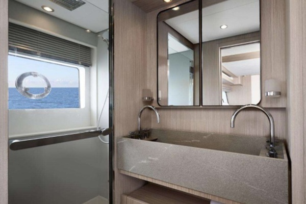 67ft Prestige Yacht For Sale