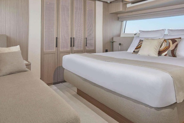 67ft Prestige Yacht For Sale
