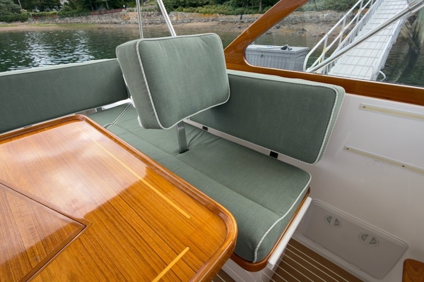 TONIC 33ft Fortier Yacht For Sale