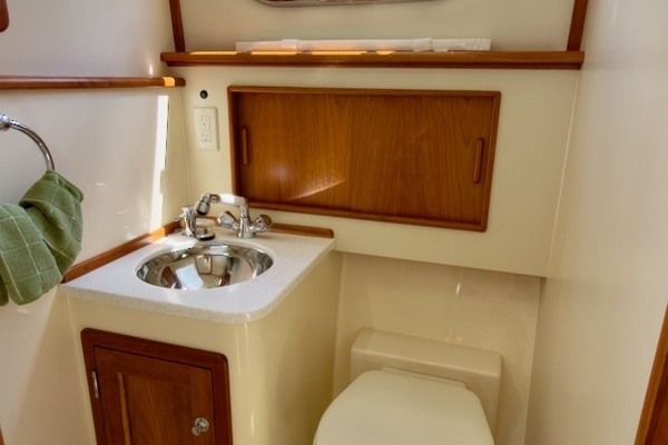 TONIC 33ft Fortier Yacht For Sale