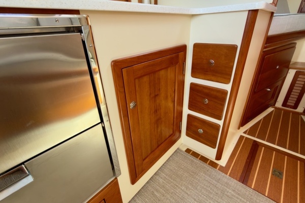 TONIC 33ft Fortier Yacht For Sale