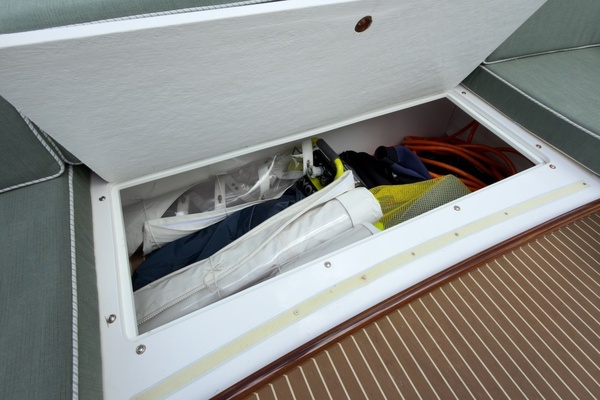 TONIC 33ft Fortier Yacht For Sale