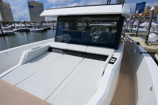 50ft De Antonio Yacht For Sale